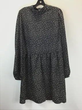 Dress Casual Short By Banana Republic  Size: Xl